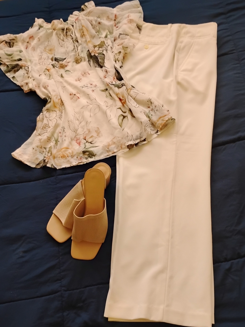 Women's Cream Wide-Leg Dress Pants - Floral Blouse Classic Summer Style, Shoes 8